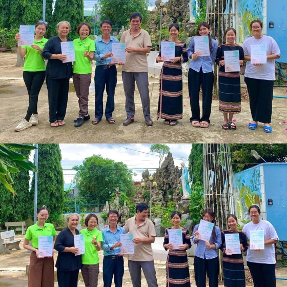 Dạy Học Cho Em Kon Tum 2024